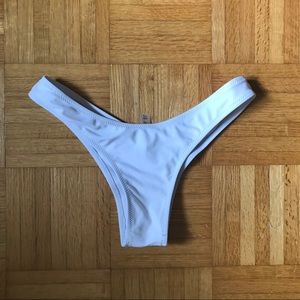 Zaful White Ruched Cheeky Bikini Bottoms